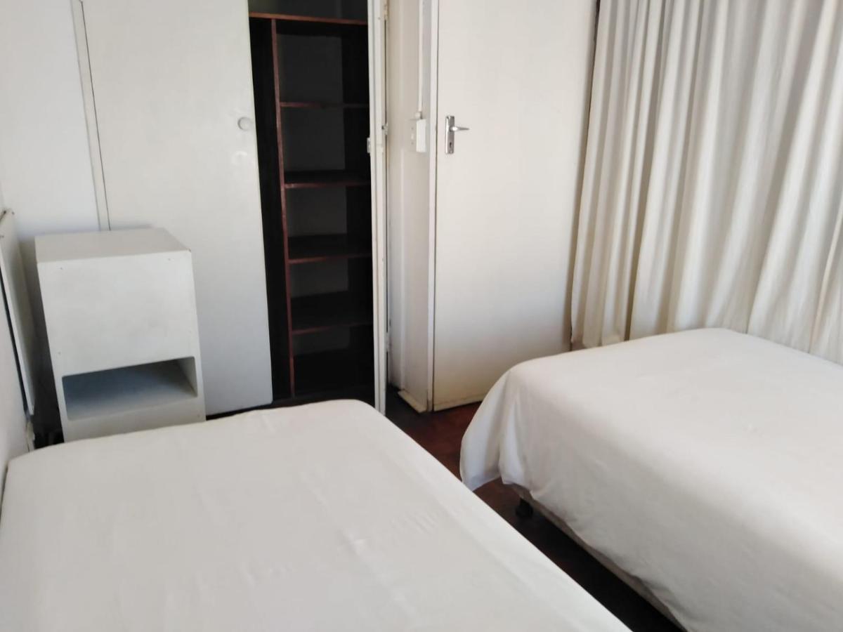 Accoustix Backpackers Hostel Johannesburg Dış mekan fotoğraf