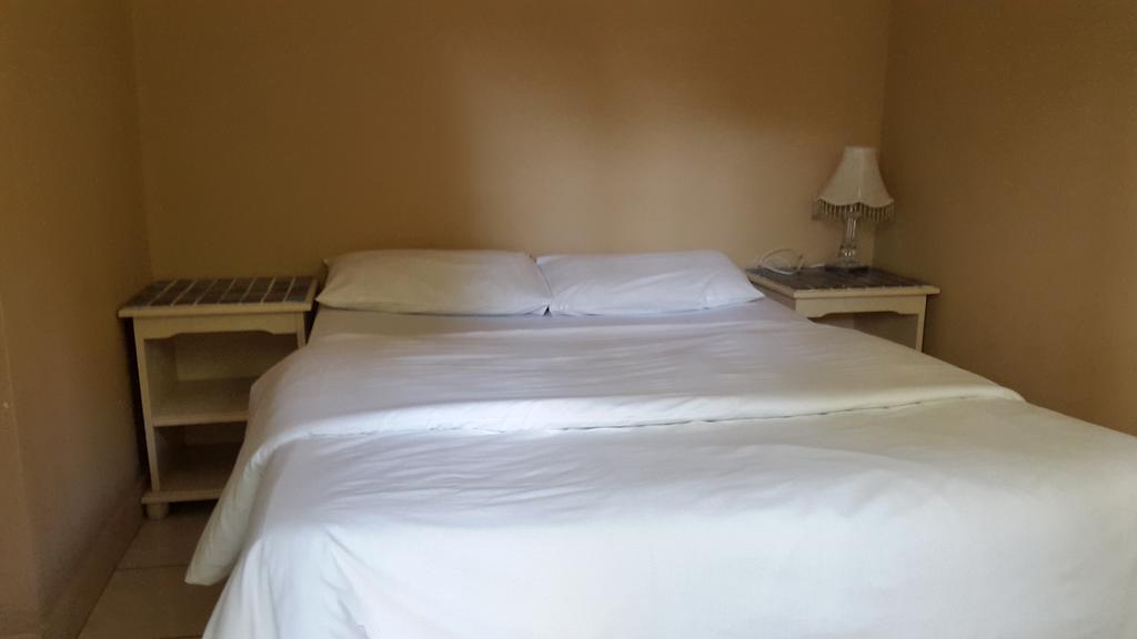 Accoustix Backpackers Hostel Johannesburg Dış mekan fotoğraf